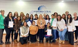 Encuentro en Arroyito: se presentó el libro Mirar, acercar, crear